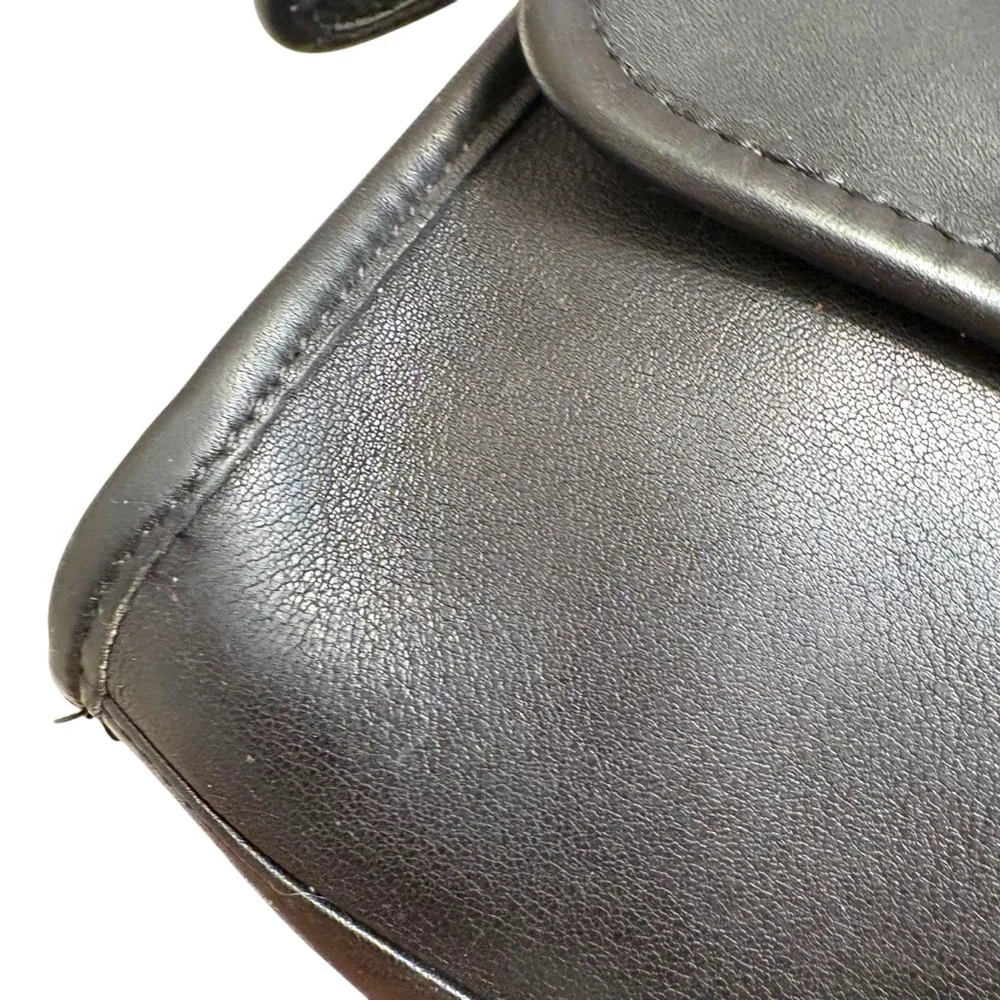 Coach vintage black leather New York City Spectator bag